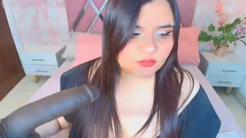 Snapshot of dolce_pearl chatting on 19, 6, 2026 Dolce Pearl online show from 19, 6, 2026