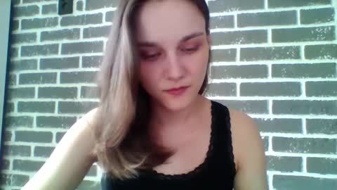 Snapshot of dolcezza_ chatting on 30, 3, 2026 dolcezza_ online show from 30, 3, 2026