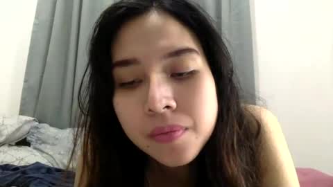 Snapshot of dolfvlucy chatting on 15, 7, 2026 dolf william online show from 15, 7, 2026