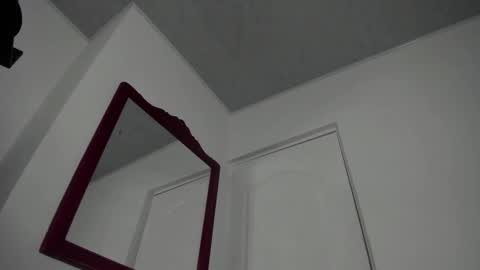 Ludika Santiago online show from 18, 2, 2025