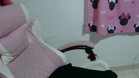 doll78latin online show from 19, 2, 2026