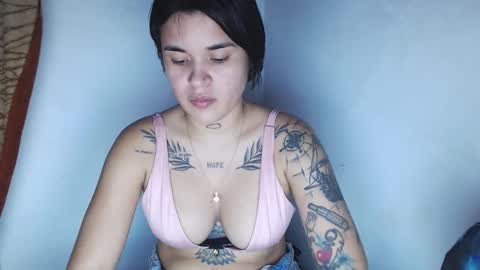 doll_and_thebrown online show from 30, 10, 2025