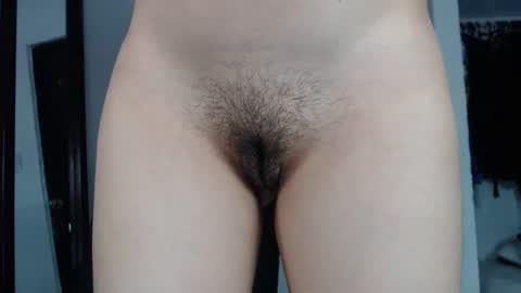 doll_dollys_ online show from 8, 3, 2025