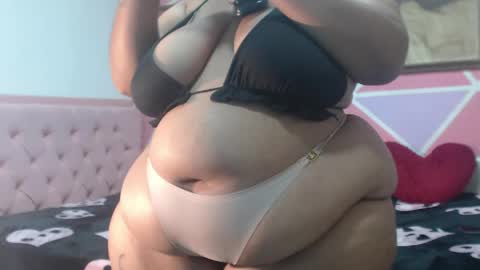 Snapshot of doll_rihana chatting on 13, 5, 2026 doll rihana online show from 13, 5, 2026