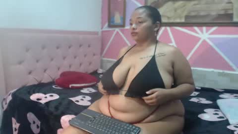 Snapshot of doll_rihana chatting on 28, 5, 2026 doll rihana online show from 28, 5, 2026
