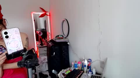 Catherine XXX online show from 17, 2, 2026