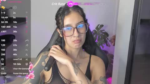 Snapshot of doll_waif chatting on 19, 12, 2025 veronica Independent model online show from 19, 12, 2025