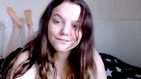 Snapshot of dolldolor chatting on 19, 5, 2026 Charlotte online show from 19, 5, 2026