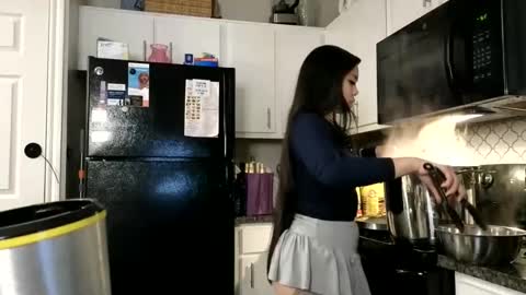 DOLLLFACE online show from 24, 12, 2024