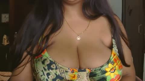 dolly_2 online show from 24, 2, 2026