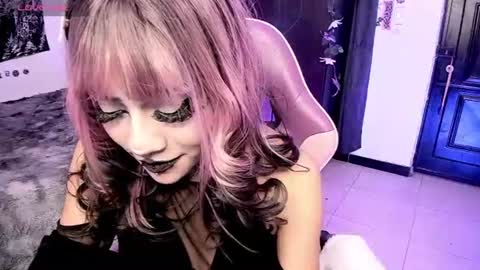 Snapshot of dolly_bones chatting on 13, 6, 2026 dolly_bones online show from 13, 6, 2026