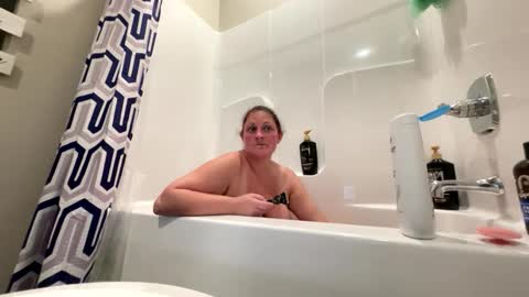 Snapshot of dollydimplez chatting on 27, 9, 2025 Dolly online show from 27, 9, 2025