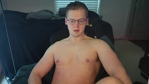 Snapshot of doloresman chatting on 5, 5, 2026 doloresman online show from 5, 5, 2026