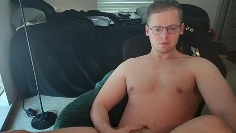 Snapshot of doloresman chatting on 9, 5, 2026 doloresman online show from 9, 5, 2026