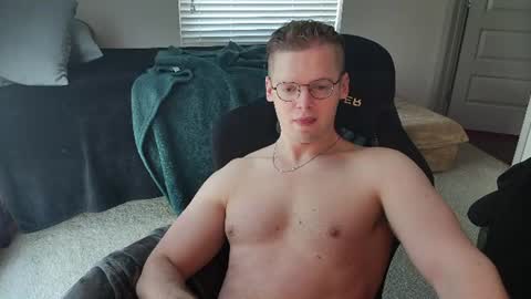 Snapshot of doloresman chatting on 19, 6, 2026 doloresman online show from 19, 6, 2026