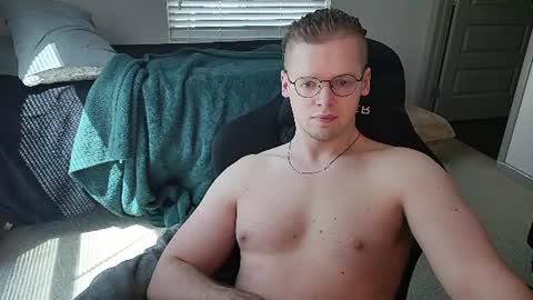 Snapshot of doloresman chatting on 14, 7, 2026 doloresman online show from 14, 7, 2026