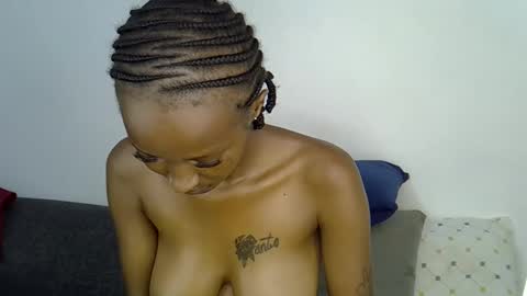 Snapshot of dolsexy chatting on 15, 5, 2026 dolsexy online show from 15, 5, 2026
