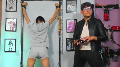 Snapshot of dom2travelers_sm chatting on 20, 2, 2025 Diego Castell online show from 20, 2, 2025