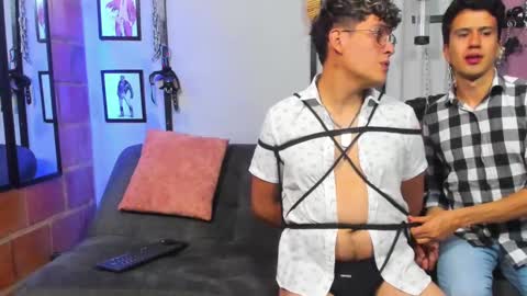 Snapshot of dom2travelers_sm chatting on 25, 2, 2025 Diego Castell online show from 25, 2, 2025