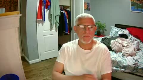 Snapshot of doman54 chatting on 20, 4, 2026 doman54 online show from 20, 4, 2026