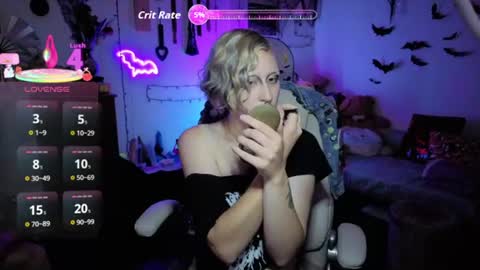 Bigbearnbunnyboy online show from 9, 7, 2026