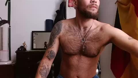 Snapshot of dominantthewolf chatting on 7, 6, 2026 Logan - INDEPENDET MODEL online show from 7, 6, 2026