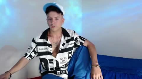 Snapshot of dominic_hanks chatting on 9, 6, 2026 DOMINIC AND ANDREW online show from 9, 6, 2026