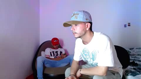 Snapshot of dominic_hanks chatting on 1, 7, 2026 DOMINIC AND ANDREW online show from 1, 7, 2026