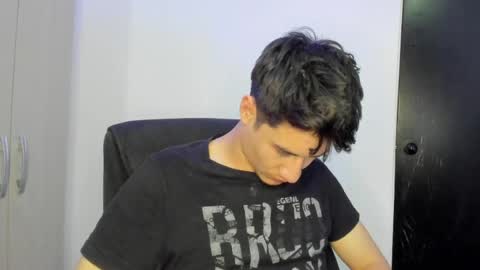 Snapshot of dominic_radccliffe chatting on 21, 5, 2026 Your real love online show from 21, 5, 2026