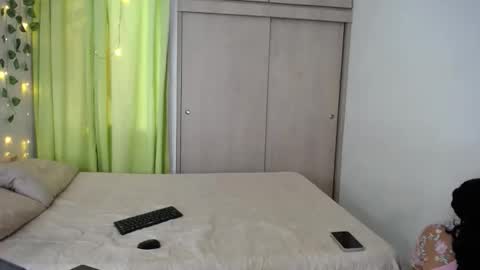 Snapshot of dominic_sofia chatting on 15, 5, 2026 dominic_sofia online show from 15, 5, 2026