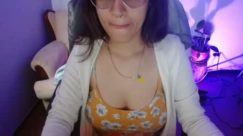   online show from 17, 4, 2026