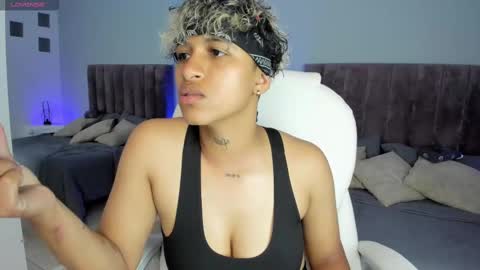 Snapshot of dominick_joness chatting on 19, 1, 2025 Dominick  online show from 19, 1, 2025