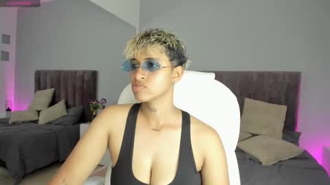 Snapshot of dominick_joness chatting on 19, 1, 2025 Dominick  online show from 19, 1, 2025