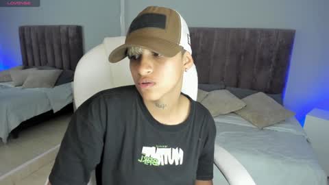 Snapshot of dominick_joness chatting on 21, 1, 2025 Dominick  online show from 21, 1, 2025