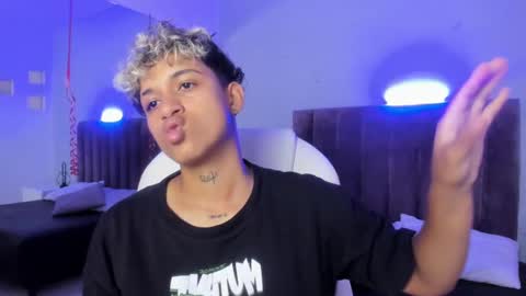 Snapshot of dominick_joness chatting on 19, 2, 2025 Dominick  online show from 19, 2, 2025