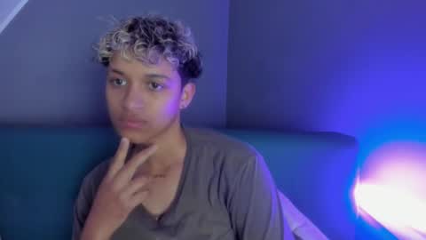 Snapshot of dominick_joness chatting on 28, 2, 2025 Dominick  online show from 28, 2, 2025