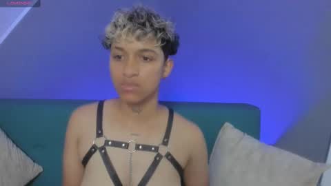 Snapshot of dominick_joness chatting on 1, 3, 2025 Dominick  online show from 1, 3, 2025