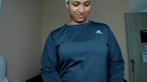 Snapshot of dominick_joness chatting on 13, 9, 2025 Dominick  online show from 13, 9, 2025