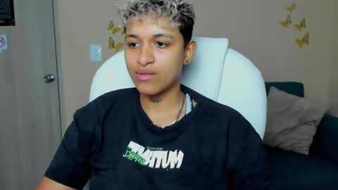 Snapshot of dominick_joness chatting on 18, 9, 2025 Dominick  online show from 18, 9, 2025