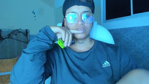 Snapshot of dominick_joness chatting on 15, 10, 2025 Dominick  online show from 15, 10, 2025