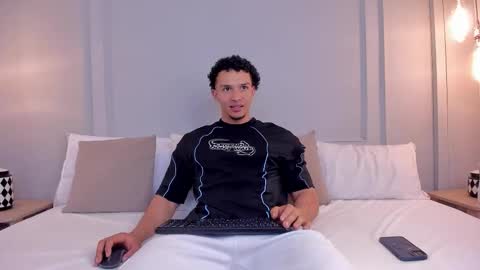 Snapshot of dominick_star chatting on 19, 12, 2025 Dominick Star online show from 19, 12, 2025