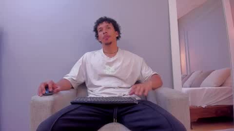 Snapshot of dominick_star chatting on 17, 2, 2026 Dominick Star online show from 17, 2, 2026