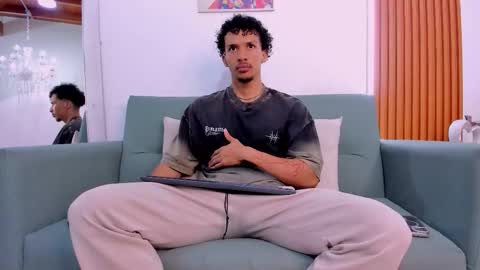 Snapshot of dominick_star chatting on 24, 2, 2026 Dominick Star online show from 24, 2, 2026
