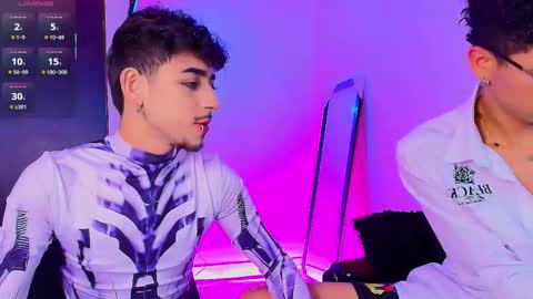 Snapshot of dominikeclipsex chatting on 11, 9, 2025 Dominik Eclipse  online show from 11, 9, 2025