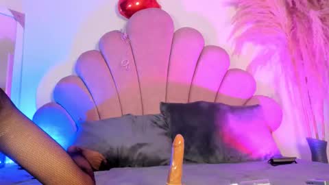 dominique online show from 26, 3, 2026