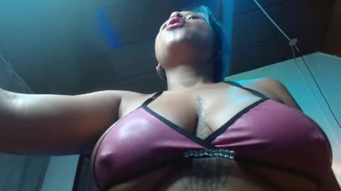  D O M I N K  online show from 10, 4, 2026