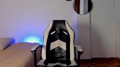 dominyck_ online show from 6, 5, 2026