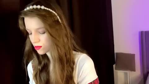 Kira online show from 8, 3, 2026