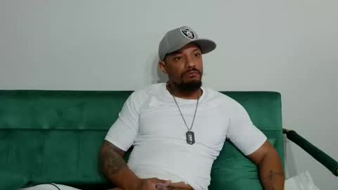 Snapshot of dong_masterson chatting on 28, 2, 2026 Gifted online show from 28, 2, 2026