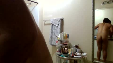 Snapshot of donlopez18 chatting on 29, 10, 2025 donlopez18 online show from 29, 10, 2025